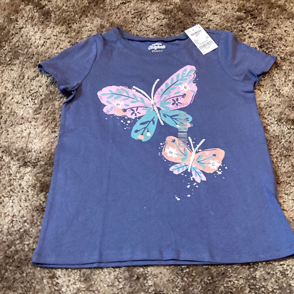 Cute go out shirt never worn